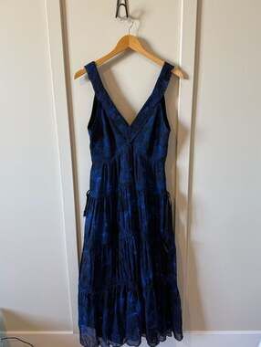 Proenza Schouler Blue Black Floral Silk Tiered Midi Dress Size 6 V-Neck Ruffle